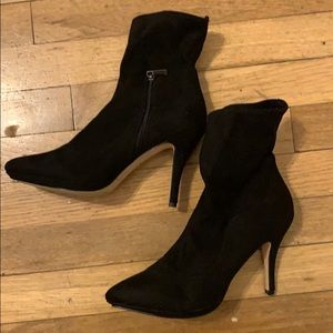 Suede boots